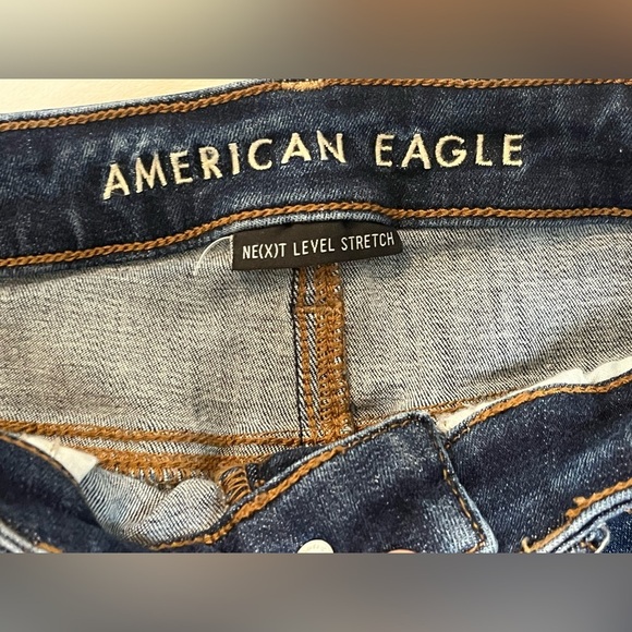 American Eagle Outfitters Women's Blue Hi-Rise Shortie Denim Shorts Size 0 - Picture 4 of 12